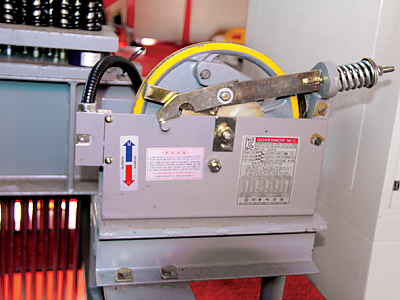 오버스피드 가버너 및 비상정지장치